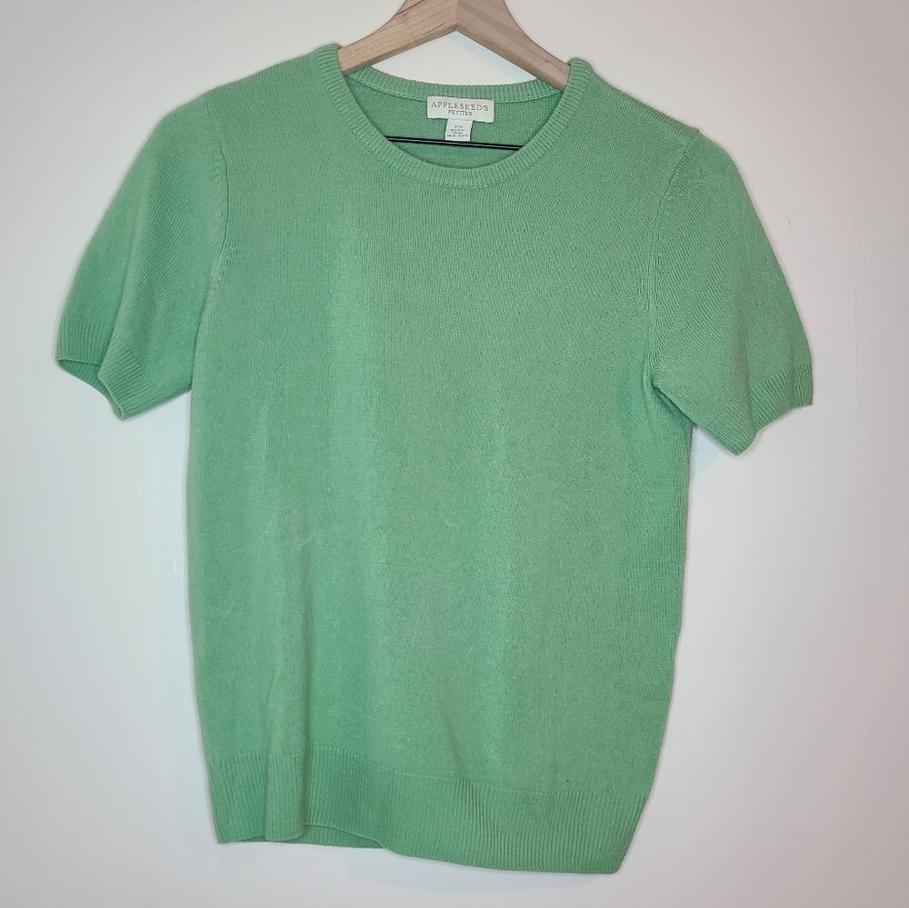 Appleseeds lime green short sleeved sweater